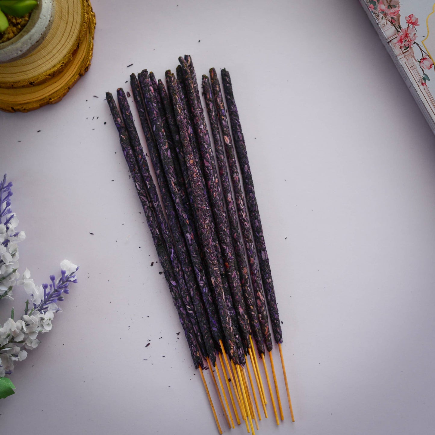Lavender Smudge Incense Sticks - Plastic Pouch 10 Sticks